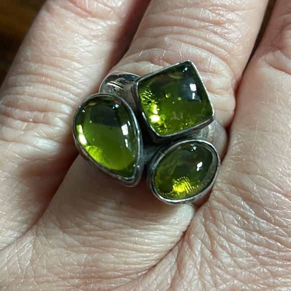 PERIDOT Native American Ring - Picture 7 of 12